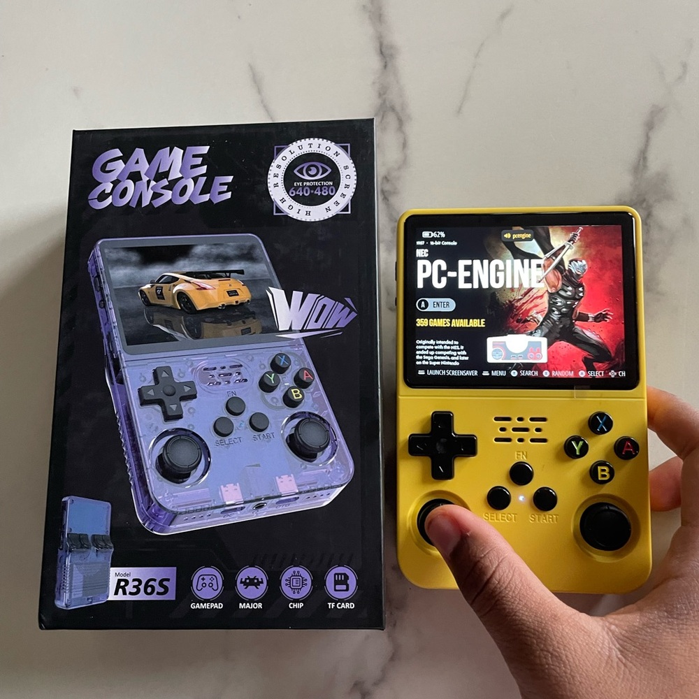 Gameboy 64G - Picture 3 of 3